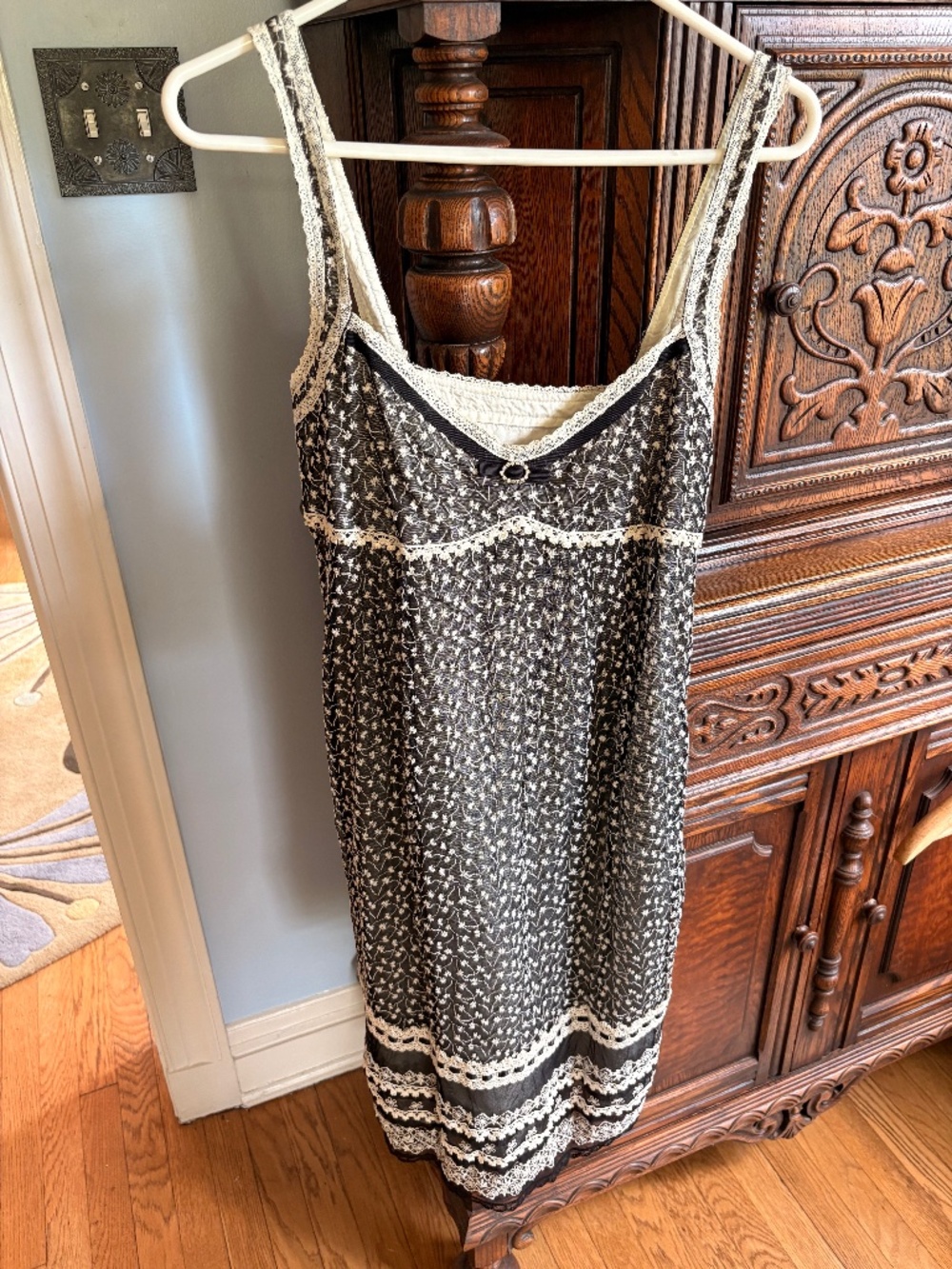 Cynthia Steffe Black and White Spaghetti Strap Dress in size 10